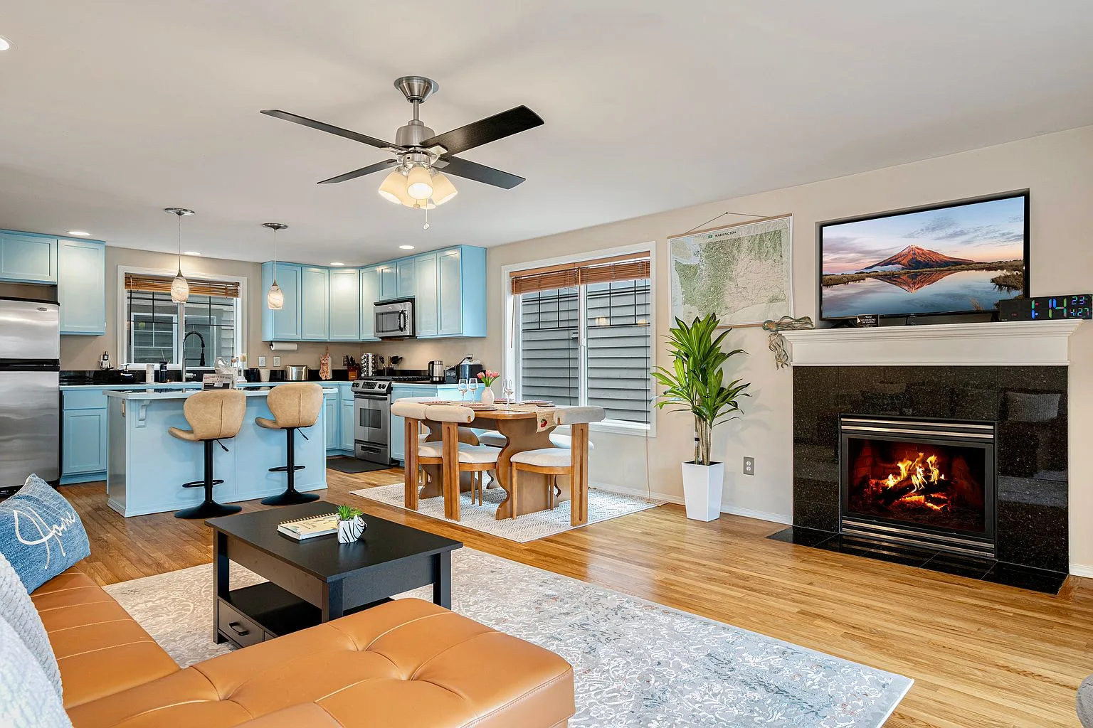 Nesbit Avenue Townhome photo 2