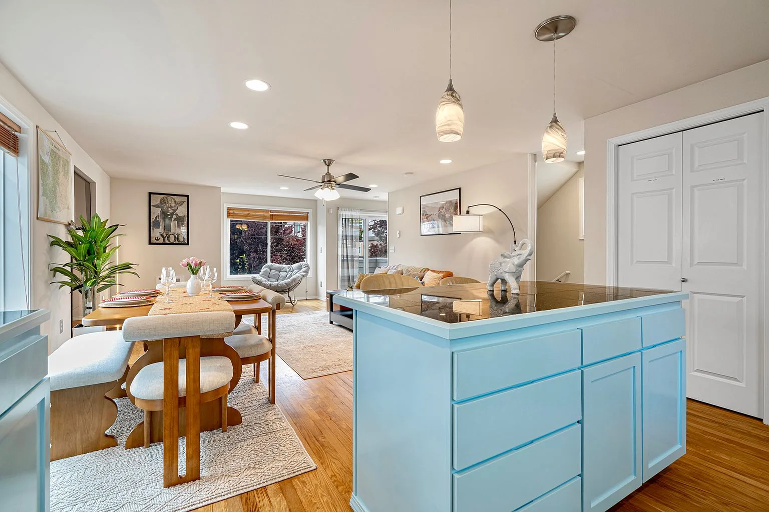 Nesbit Avenue Townhome photo 3